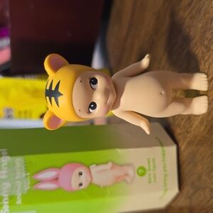 SONNY ANGEL TIGER 100% AUTHENTIC V2 Collection